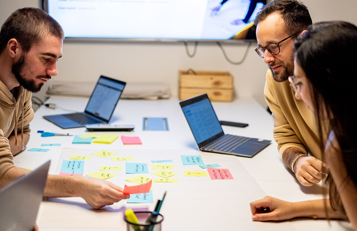 Qui participe aux audits et ateliers de co-conception ?